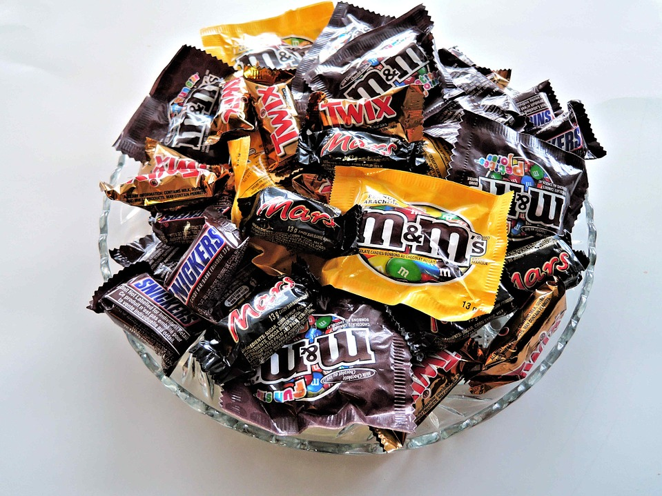 mini candy-m&m, snickers, mars. twix